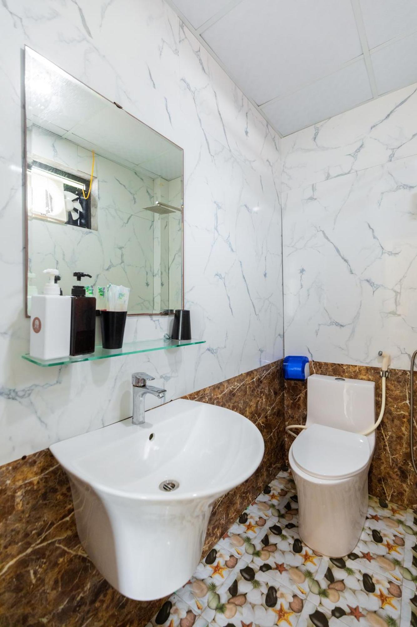 Victor Charlie Hostel Dong Khe Sau Kültér fotó